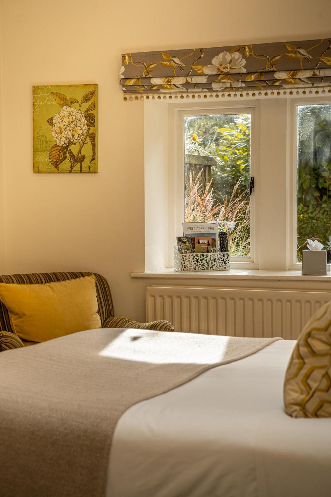 Shibden Mill Inn Halifax Esterno foto